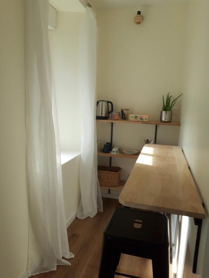 Agreables Chambres Independantes - Coutances Centre المظهر الخارجي الصورة