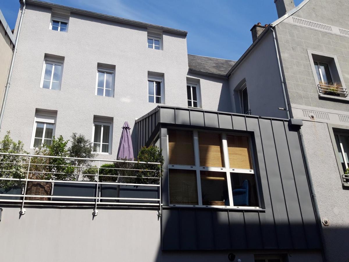 Agreables Chambres Independantes - Coutances Centre المظهر الخارجي الصورة